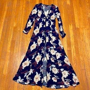 Forever 21 Plunging Floral Long Sleeve Front Slit Maxi Dress in Size Medium
